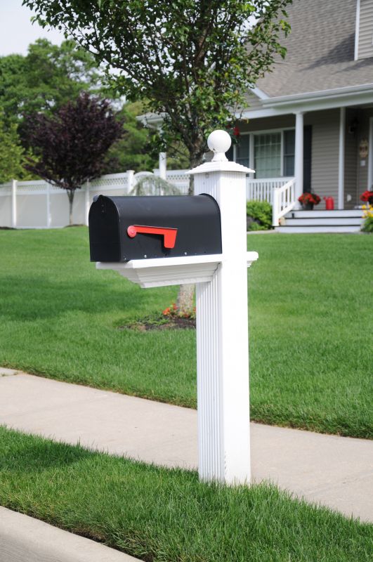 Wall Mailbox Mounting